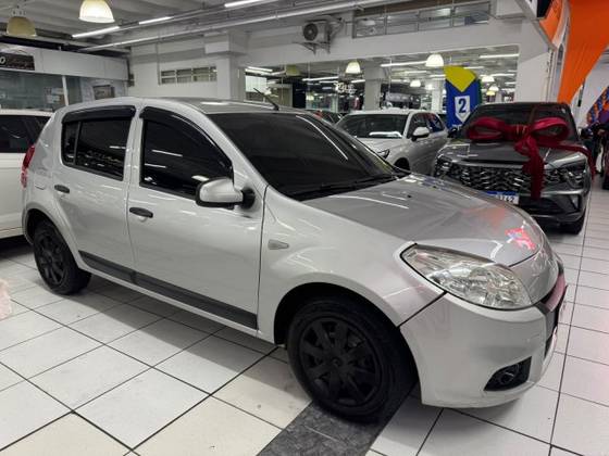 RENAULT SANDERO 1.6 EXPRESSION 16V FLEX 4P MANUAL RENAULT SANDERO 1.6 EXPRESSION 16V FLEX 4P MANUAL